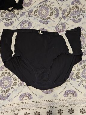 Cacique Black Full-Coverage Briefs with Cream Lace Accents